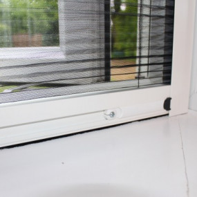 Pleated Fly Screen for Windows (Made-to-Measure)