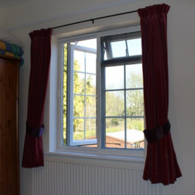 Twin Sliding Pet Screen for Windows (Made-to-Measure)