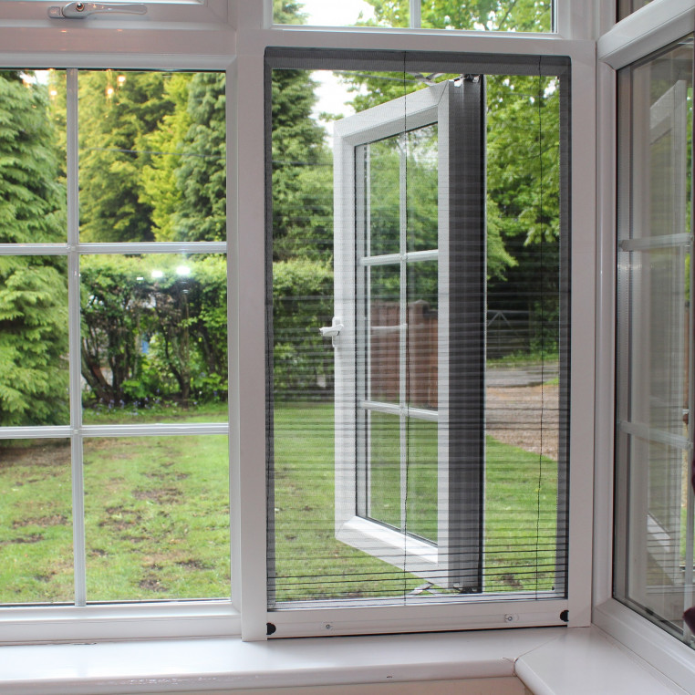 Pleated Fly Screen for Windows (Made-to-Measure)